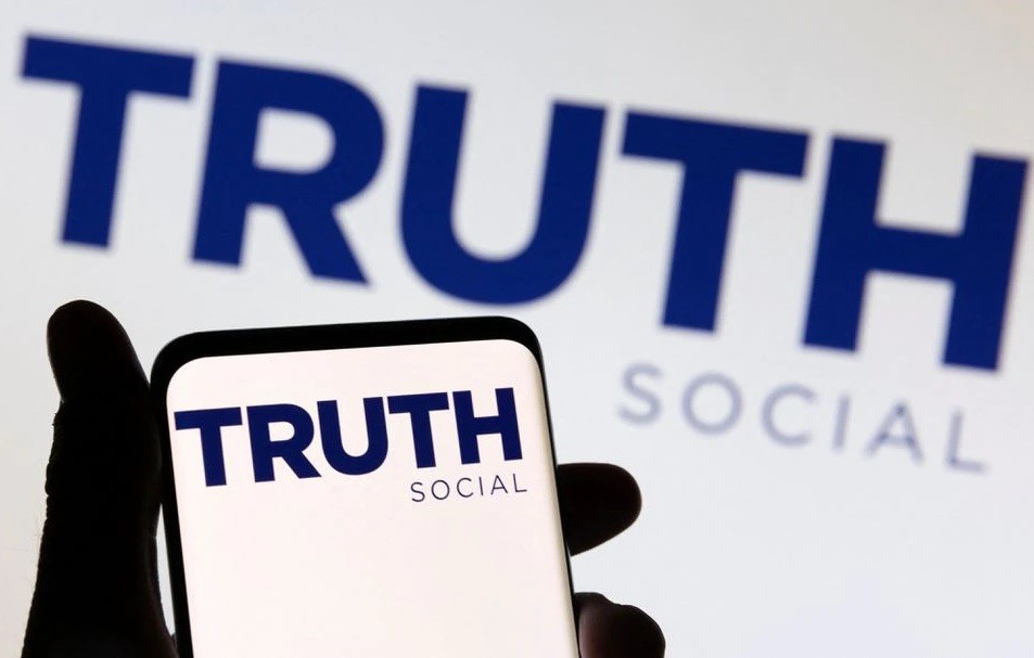 truth-social-1721200106.jpg