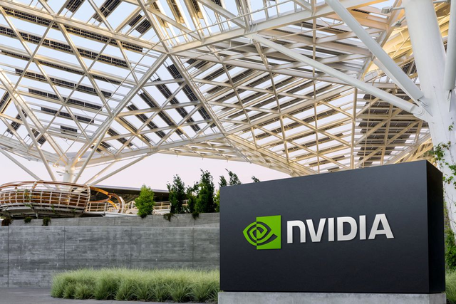 nvidia-reuters-1186-1702262007280823334144-1702265108274-1702265108375489795955-1722331247.png