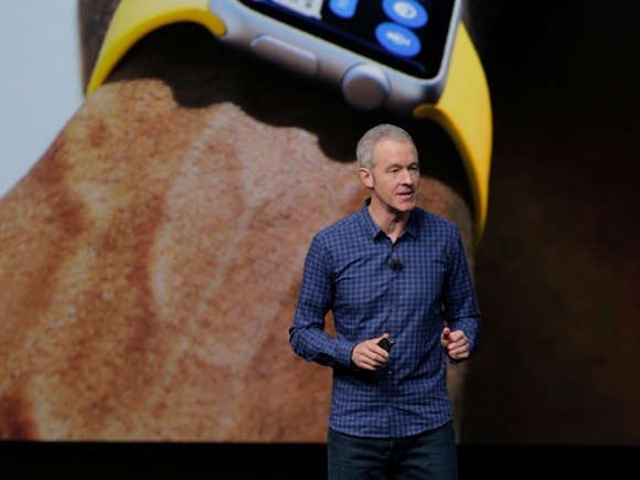 



Jeff Williams, một trong những Giám đốc điều hành của Apple, từng được gọi là "Tim Cook của Tim Cook". Cả hai người đàn ông này đều được mô tả là có phong cách lãnh đạo tương tự nhau. Tuy nhiên, ông cũng đã 61 tuổi nên nếu được lựa chọn thì thời gian lãnh đạo cũng sẽ không lâu dài.

