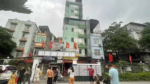 Hà Nội: Lại xảy ra cháy chung cư mini ở quận Thanh Xuân