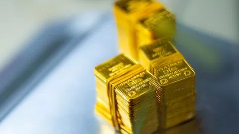 Đề xuất hạn chế mua bán vàng miếng bằng tiền mặt