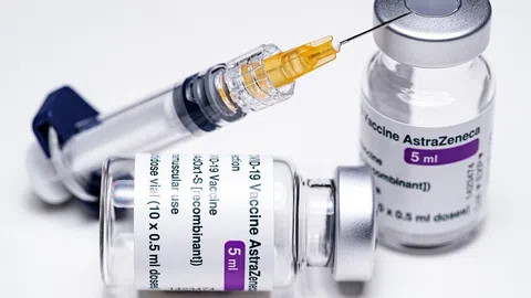 Xét nghiệm sau tiêm vắc xin Astrazeneca: Không cần thiết và lãng phí