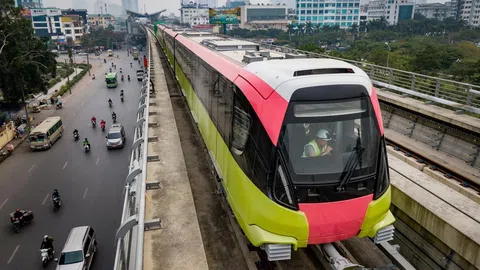 Tuyến metro Nhổn - ga Hà Nội miễn phí 15 ngày đầu chạy thử