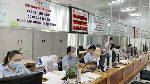 Bảng giá đất cũ sẽ áp dụng hết năm 2025