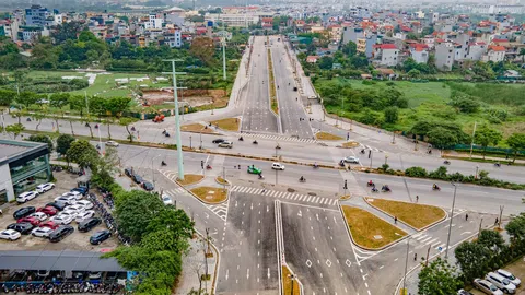 Tuyến đường dài chưa đầy 1km nối 2 quận ở Hà Nội, sau nhiều năm vẫn dang dở