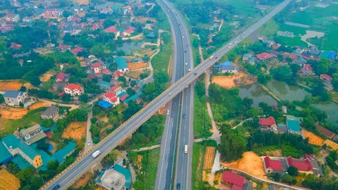 Ngắm cao tốc Tuyên Quang - Phú Thọ được Thủ tướng quyết định mở rộng gấp đôi sau khi thị sát