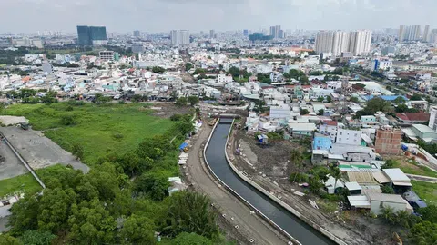 TP. HCM: Rạch chống ngập Bà Tiếng gần 900 tỷ đang được “khoác áo mới”