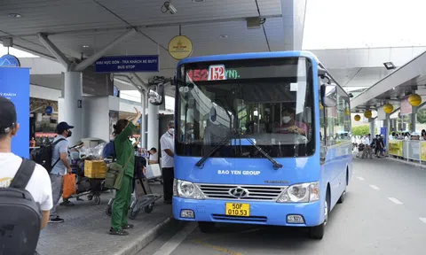 Sân bay Tân Sơn Nhất sẽ đưa đón khách ra ngoài miễn phí