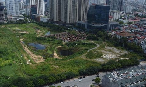 Cảnh xơ xác tại dự án Công viên nghìn tỷ ở Hà Nội bỏ hoang 15 năm