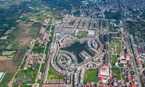 Hàng trăm biệt thự bị bỏ hoang gây tiếc nuối tại Khu đô thị Lideco, Hà Nội