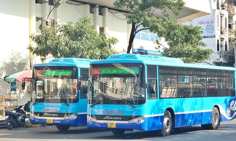 Hà Nội: Yêu cầu báo cáo đề xuất tăng giá vé xe buýt đến 55% trước 15/7
