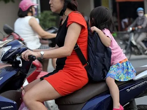 Chỉnh lý nhiều quy định về chở trẻ em trên các phương tiện giao thông