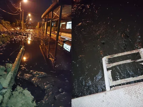 Hà Nội: Bùn thải từ bãi rác Nam Sơn tràn xuống đường sau trận mưa lớn