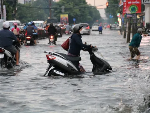 TP. HCM: Thông tin cụ thể về 18 tuyến đường chính ngập mưa, triều cường