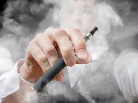 Thủ tướng Chính phủ yêu cầu tăng cường quản lý thuốc lá điện tử