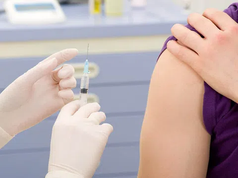 Bộ Y tế khuyến cáo tình trạng ồ ạt đi tiêm vaccine bạch hầu