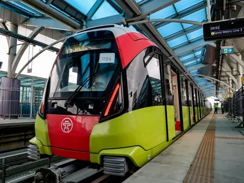 Dấu ấn metro Nhổn - ga Hà Nội trong những ngày đầu vận hành