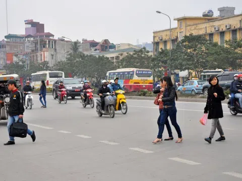 Nhiều vụ tai nạn xuất phát từ người đi bộ và suy nghĩ sai lầm sẽ được "du di" ngay cả khi vi phạm