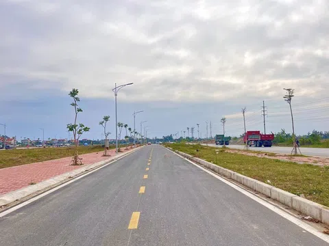 Cơn sốt đất đấu giá đã dịch chuyển về tỉnh: Nhà đầu tư tránh đi vào “vết xe đổ”