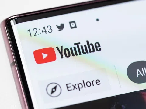 Người dùng YouTube bắt đầu được báo cáo, yêu cầu xóa các video deepfake khuôn mặt, giọng nói của mình