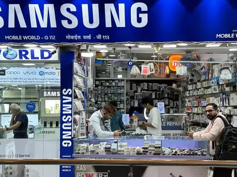 Bị "vạ lây", Samsung cáo buộc cơ quan chống độc quyền của Ấn Độ giam giữ nhân viên, tịch thu tài liệu trái phép