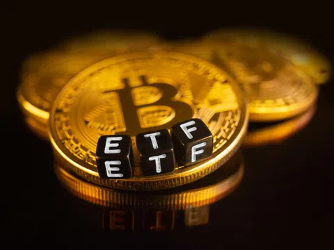 Các quỹ ETF tiền điện tử giảm gần 700 triệu USD do Fed cắt giảm lãi suất