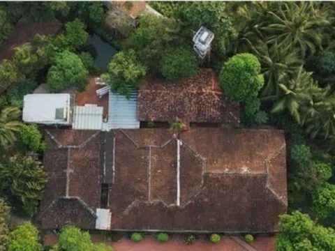 Nhà cổ 200 tuổi được chống đỡ bởi 108 cột gỗ quý hiếm lọt top "cửu đại mỹ gia" Việt Nam