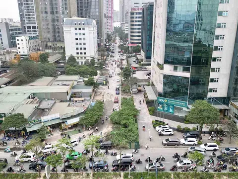 Hà Nội: 300m đường thi công 4 năm vẫn dở dang