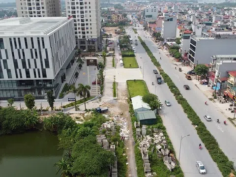 Hà Nội: Tuyến đường 3,5km sau 12 năm mới thi công được 300m