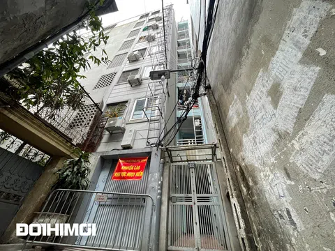 Vụ chung cư mini nứt cột ở Hà Nội: Ngang nhiên xây vượt 3 tầng, bị khoanh vùng nguy hiểm