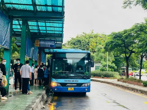 Hà Nội: Đề xuất miễn phí vé xe buýt, tàu điện dịp lễ, Tết